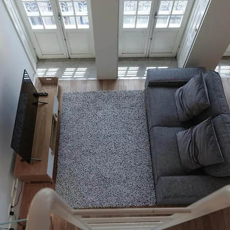 Modern Flat With Balcony On Rua Flores - 5th شقة بورتو