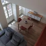 Modern Flat With Balcony On Rua Flores - 5th Apartman